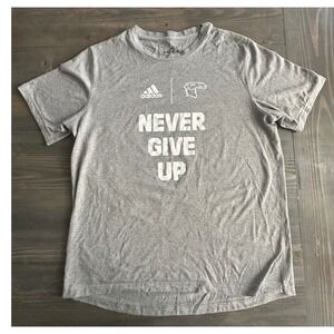 Adidas Womens Creator T-Shirt Crew Neck Gray "Never Give Up" Graphic - Size M